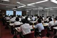 �X�@�~�����̍u��